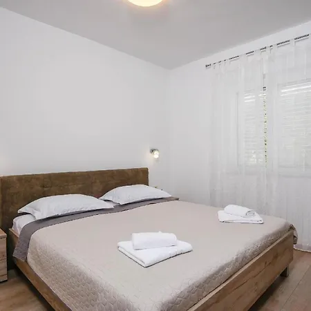 Appartamento Ferienwohnung Fuer 4 Personen Ca 80 Qm In Orebic, Dalmatien Sueddalmatien *