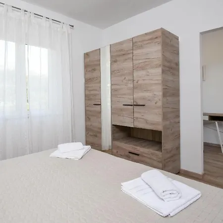 Ferienwohnung Fuer 4 Personen Ca 80 Qm In Orebic, Dalmatien Sueddalmatien