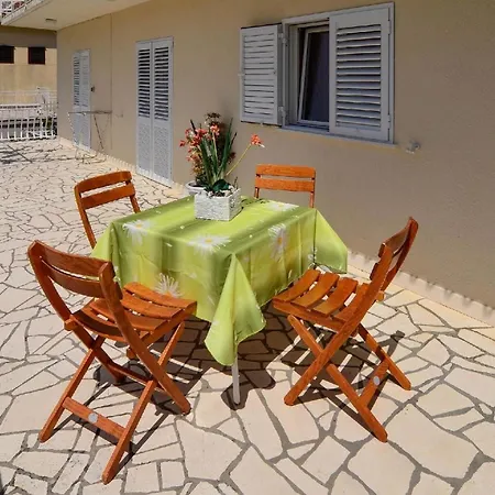 Ferienwohnung Fuer 4 Personen Ca 80 Qm In Orebic, Dalmatien Sueddalmatien Appartamento *